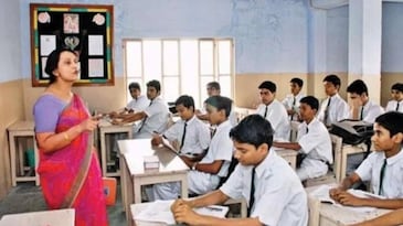 Bihar grants government employee status to around 3.5 lakh contractual teachers